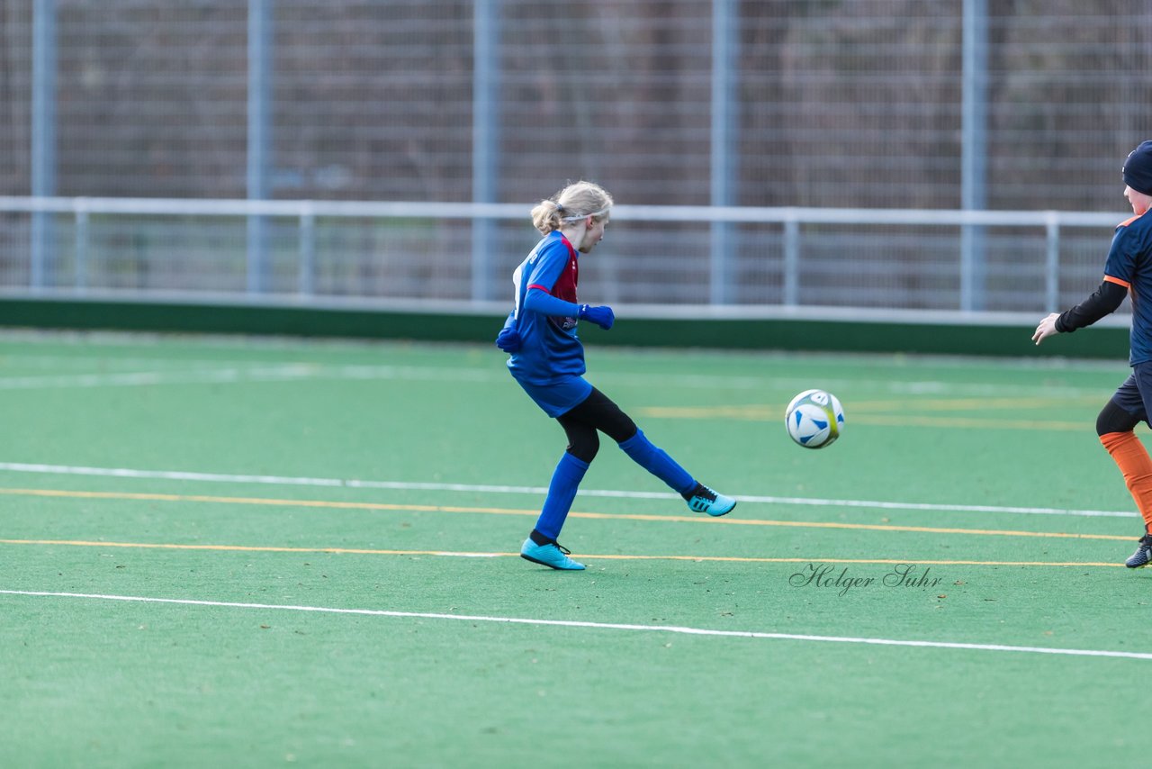 Bild 203 - wCJ VfL Pinneberg - mDJ VfL Pinneberg/Waldenau : Ergebnis: 1:3